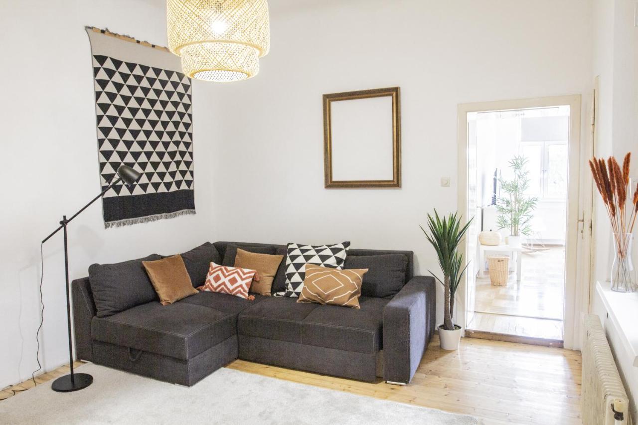 Sunny Apartment Near Belvedere Castle Вена Экстерьер фото